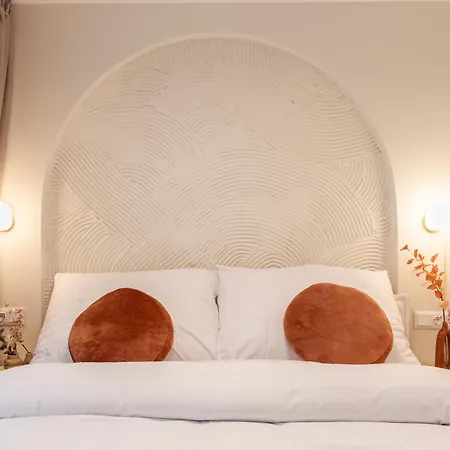 Asboth Boutique Suites, Location By Bqa