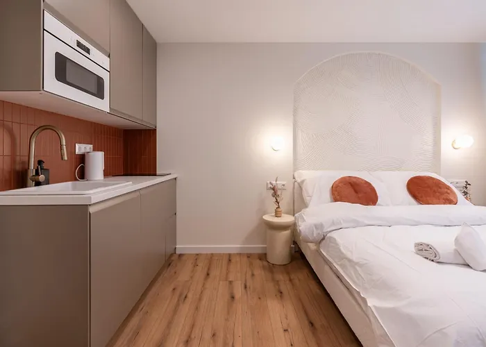 Asboth Boutique Suites, Location By Bqa *