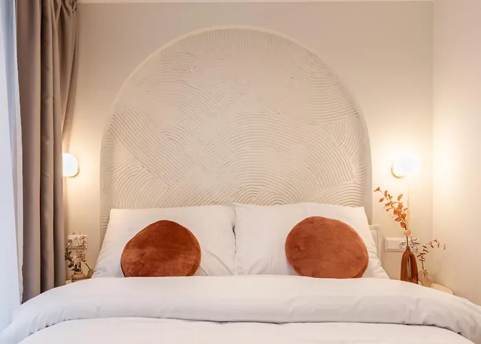 Asboth Boutique Suites, Location By Bqa