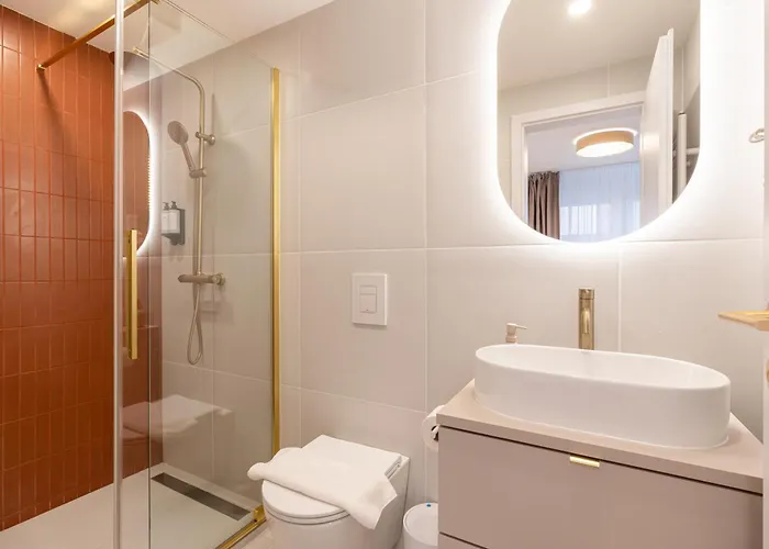 شقة Asboth Boutique Suites, Location By Bqa *