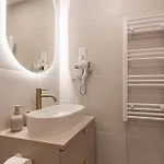 Asboth Boutique Suites, Location By Bqa