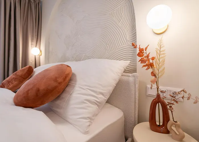 Asboth Boutique Suites, Location By Bqa * Budapest